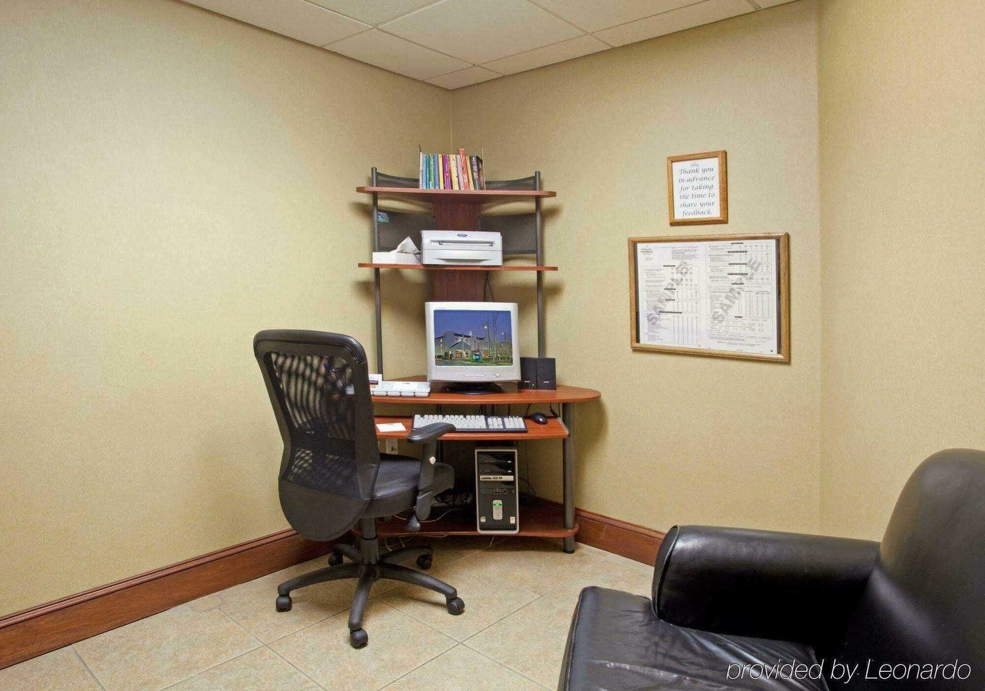 Holiday Inn Express Chapel Hill By Ihg Cameră foto